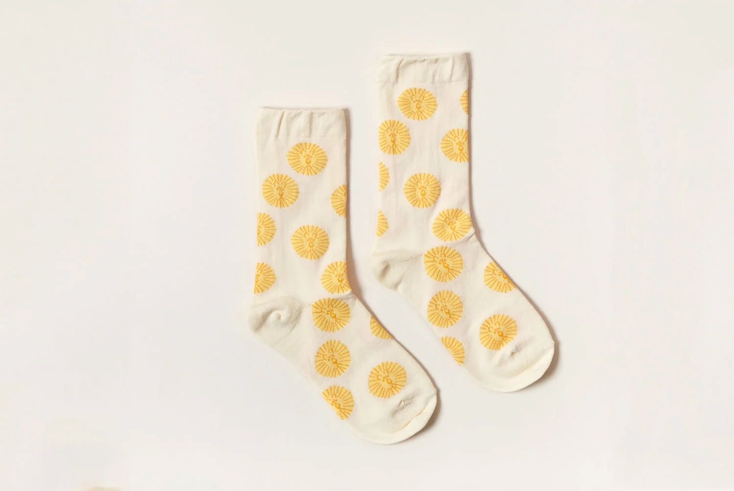 【バーンストア】WARMGREY TAIL / LION SOCKS