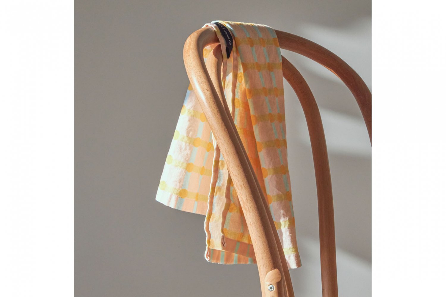 【バーンストア】WARMGREY TAIL / DOT CHECK KITCHEN CLOTH - ORANGE ON PINK