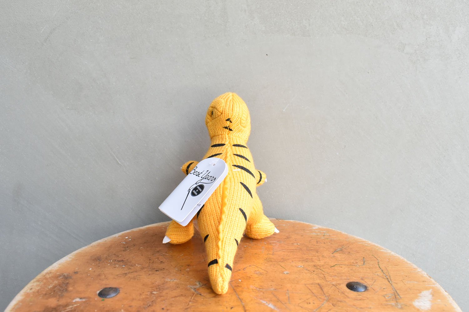 【バーンストア】Best Years / T Rex Knitted Dinosaur Rattle
Yellow