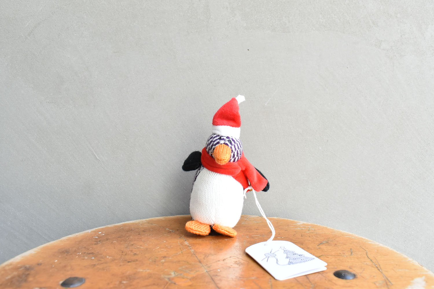 【バーンストア】Best Years / Penguin Christmas Ornament