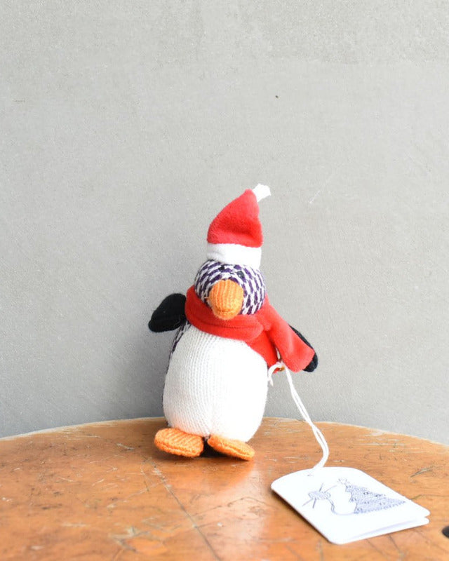 【バーンストア】Best Years / Penguin Christmas Ornament