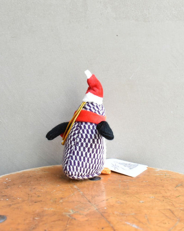 【バーンストア】Best Years / Penguin Christmas Ornament