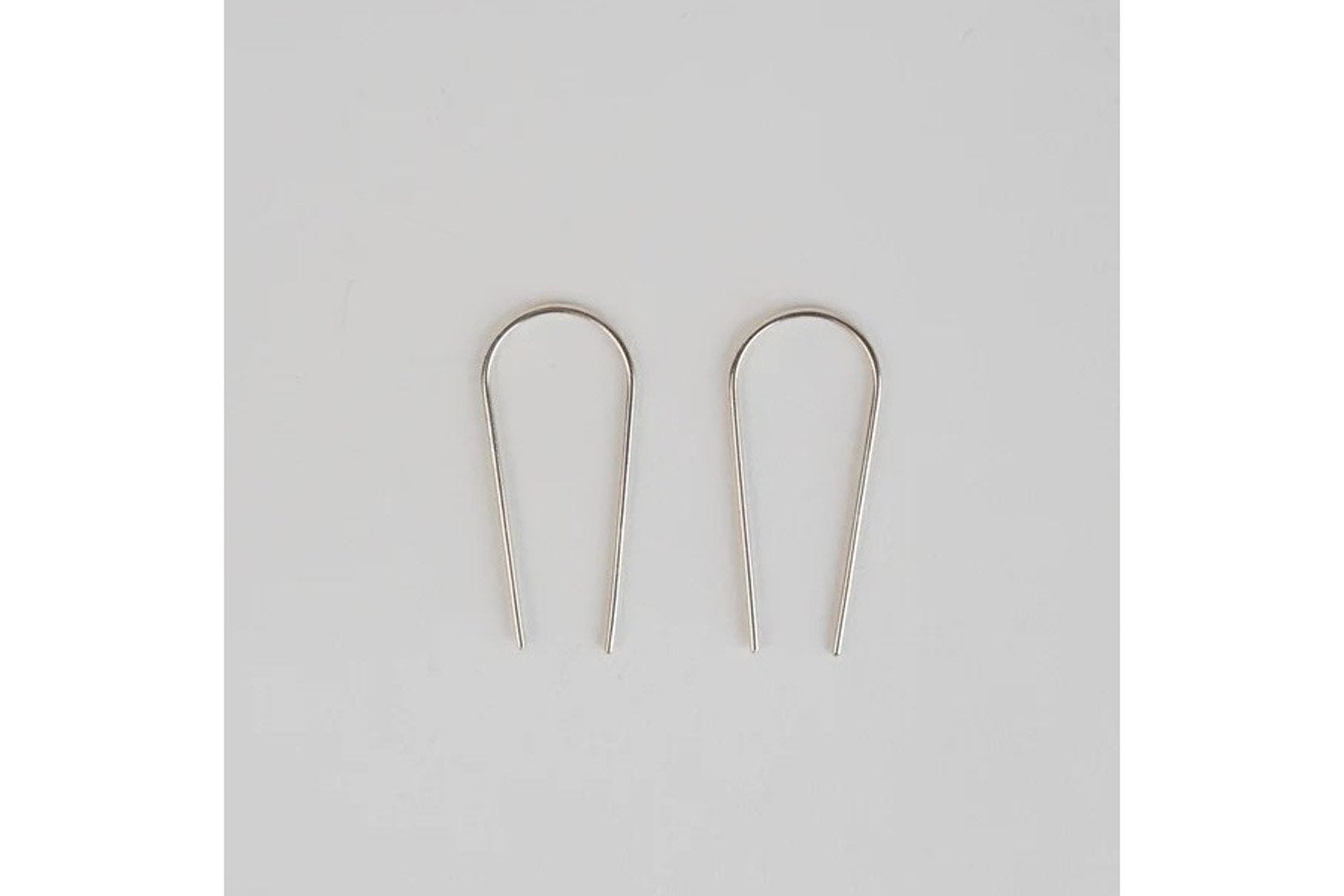 【バーンストア】 studio adorn / Long Ear Pins ピアス