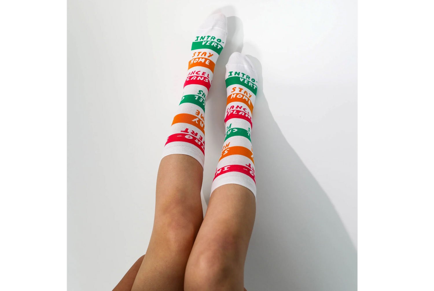 【バーンストア】 Yellow Owl Workshop / Introvert Crew Socks