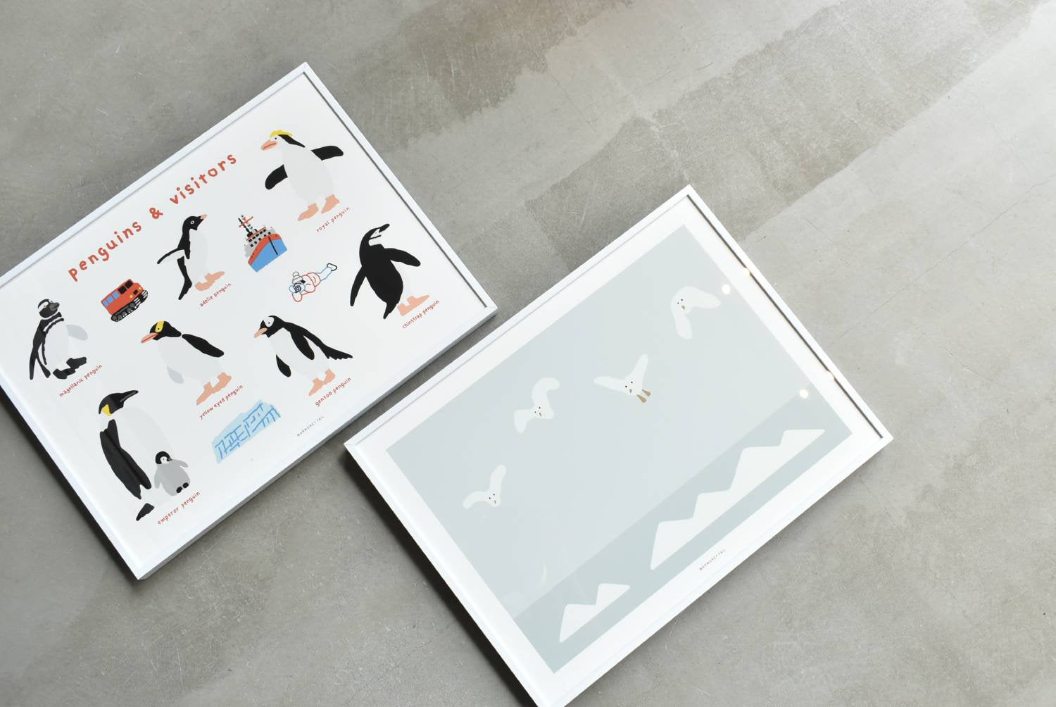 WARMGREY TAIL(ウォームグレーテール）/ FLYING SEAGULLS POSTER 300mm x 400mm (フレーム付き)【バーンストア】