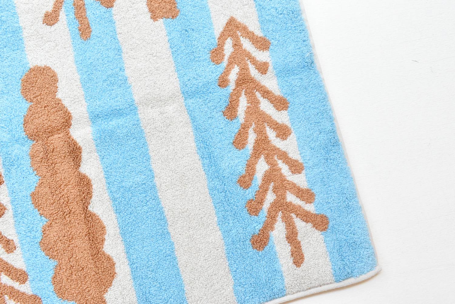 【バーンストア】WARMGREY TAIL / TREES TOWEL - BROWN