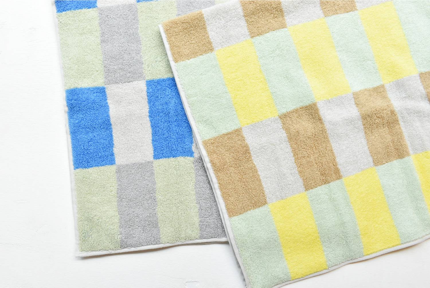 【バーンストア】WARMGREY TAIL / CHECK TOWEL - SAND YELLOW