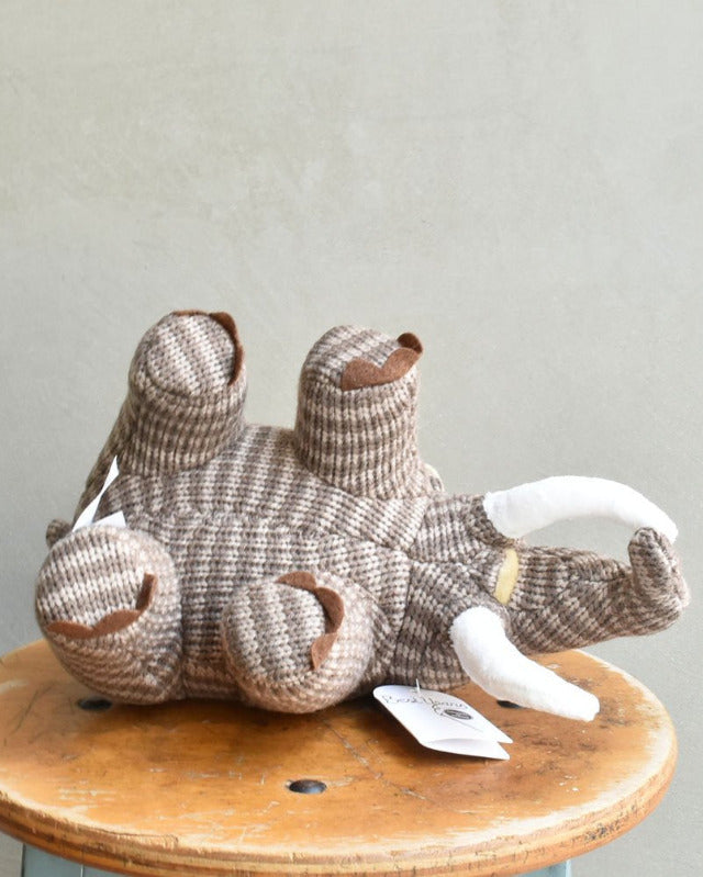 【バーンストア】Best Years / Knitted Woolly Mammoth chunky knit