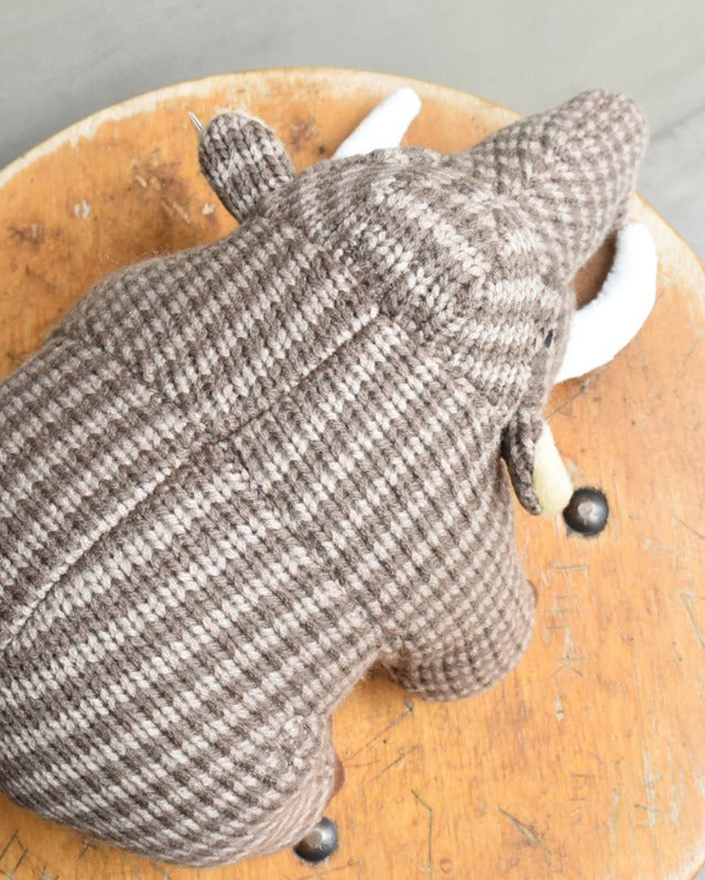 【バーンストア】Best Years / Knitted Woolly Mammoth chunky knit