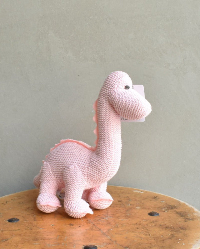 【バーンストア】Best Years / Knitted Organic Cotton Pink Diplodocus Dinosaur Baby Rattle