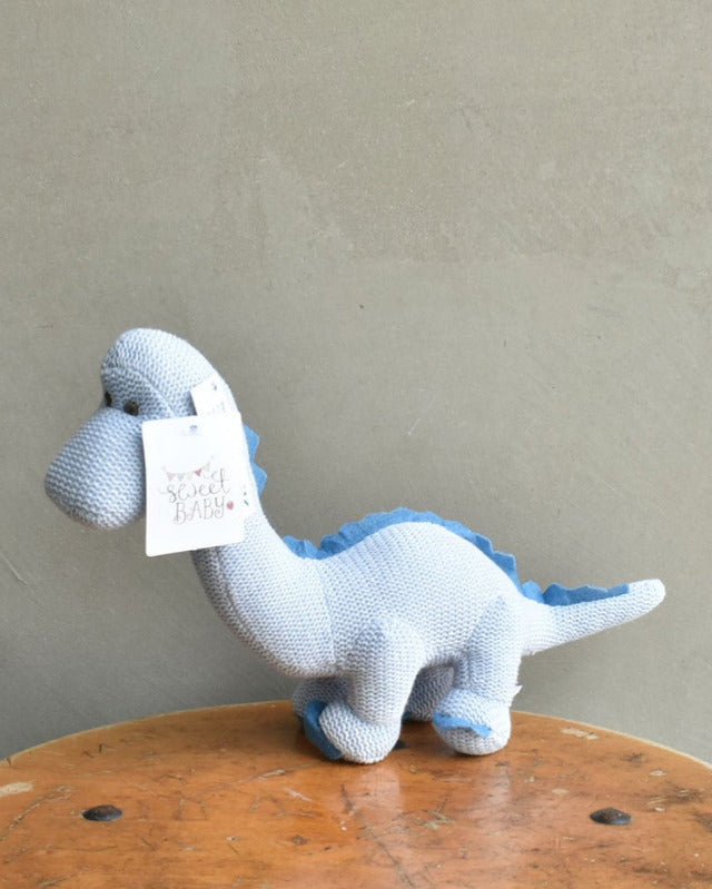 【バーンストア】Best Years / Knitted Organic Cotton Blue Diplodocus Dinosaur Baby Rattle
