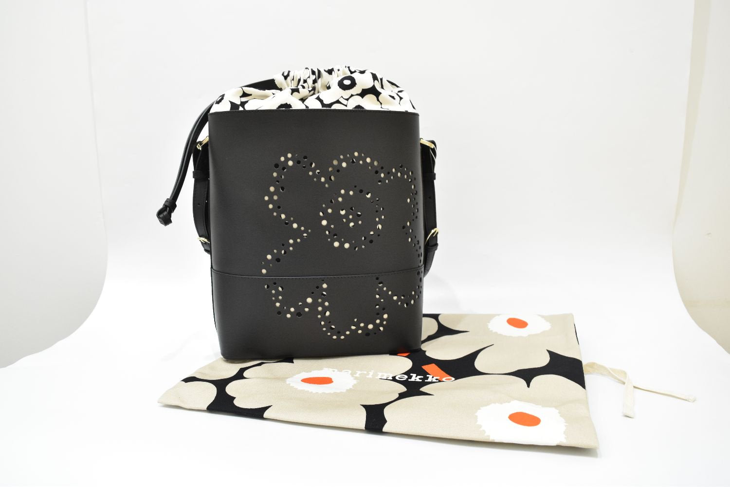 【マリメッコ】Imprint Tote Unikko トートバッグ　52239292244