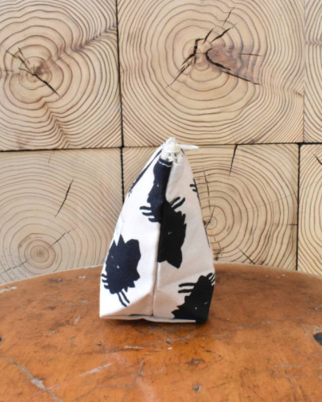 【バーンストア】WARMGREY TAIL / WOLF STANDING POUCH [S]