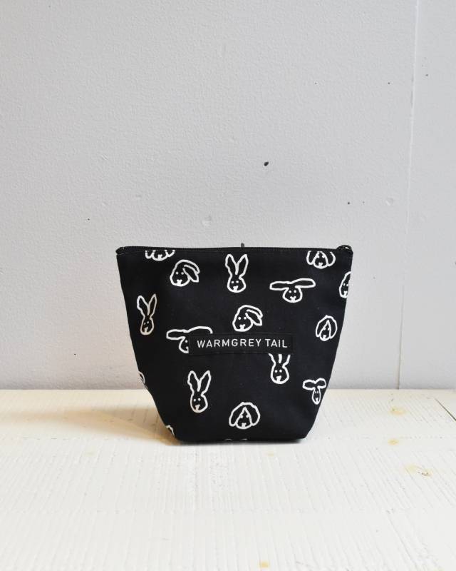 WARMGREY TAIL(ウォームグレーテール）/  BUNNY STANDING POUCH -BLACK [M]【バーンストア】