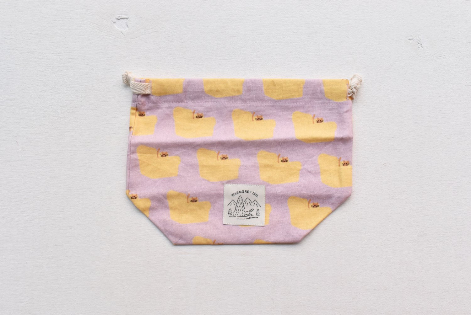 【バーンストア】WARMGREY TAIL / ARMCHAIR STRING POUCH - YELLOW ON PINK