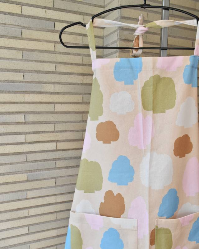 WARMGREY TAIL(ウォームグレーテール）/ FOREST FOUR SEASONS APRON【バーンストア】