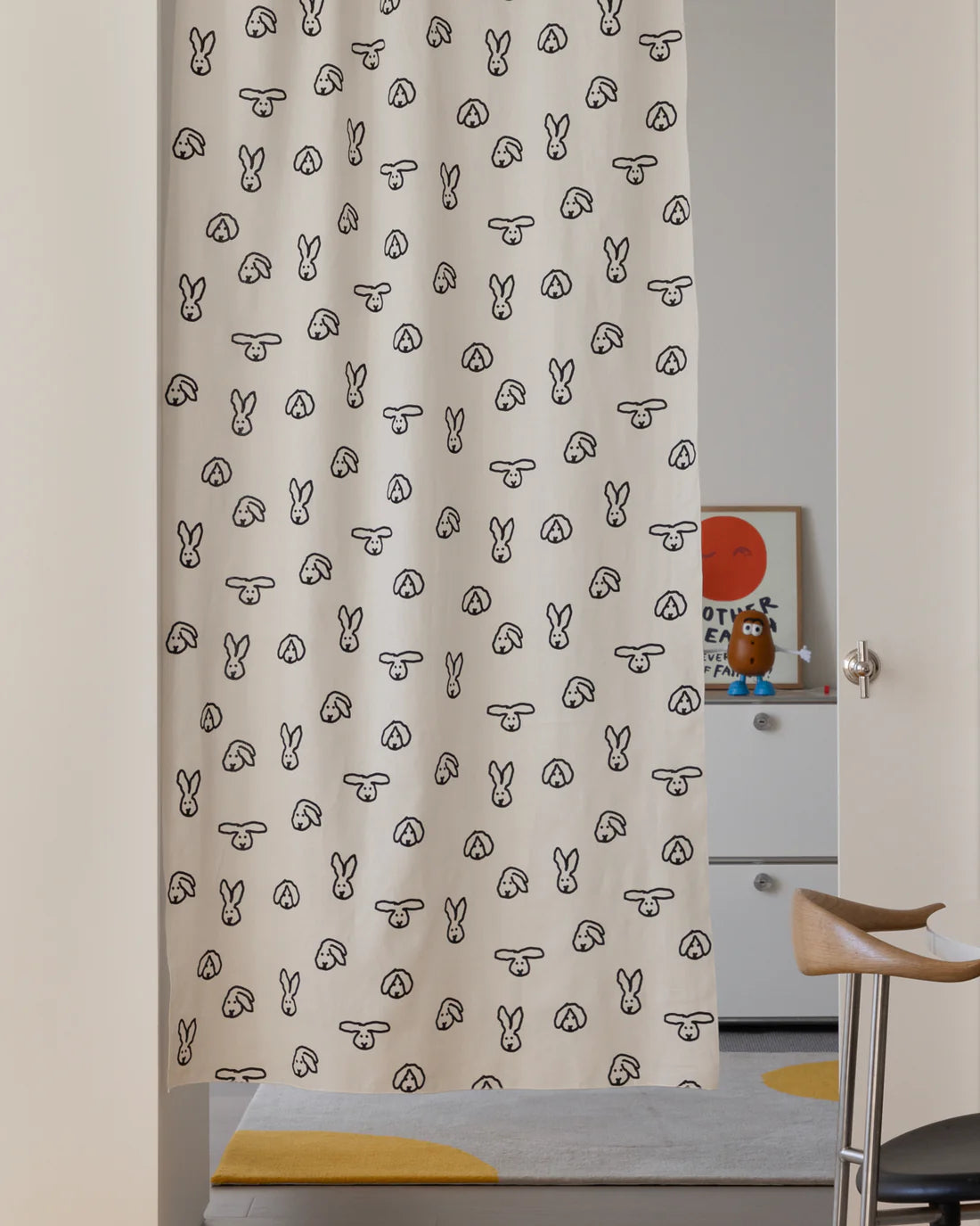 WARMGREY TAIL(ウォームグレーテール）/ BUNNY BUNNY DOOR CURTAIN【バーンストア】