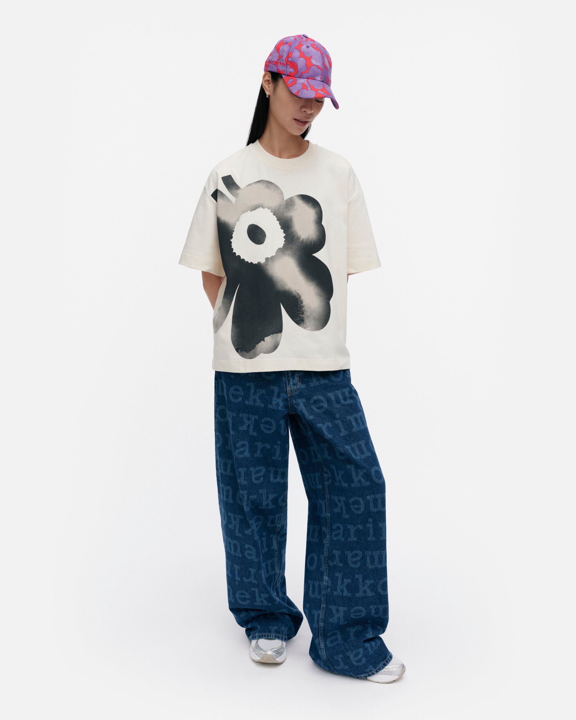 【マリメッコ】Kioski Nopeus Unikko Tシャツ 52254194539