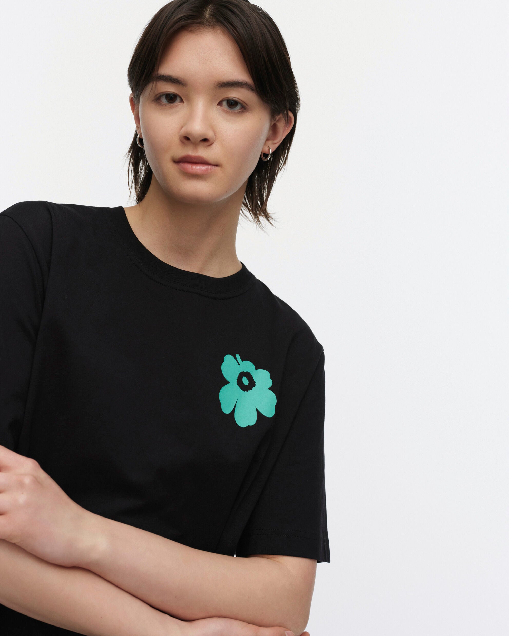 【マリメッコ】アジア限定 Kioski Ae Embla Unikko Tシャツ 52259594826