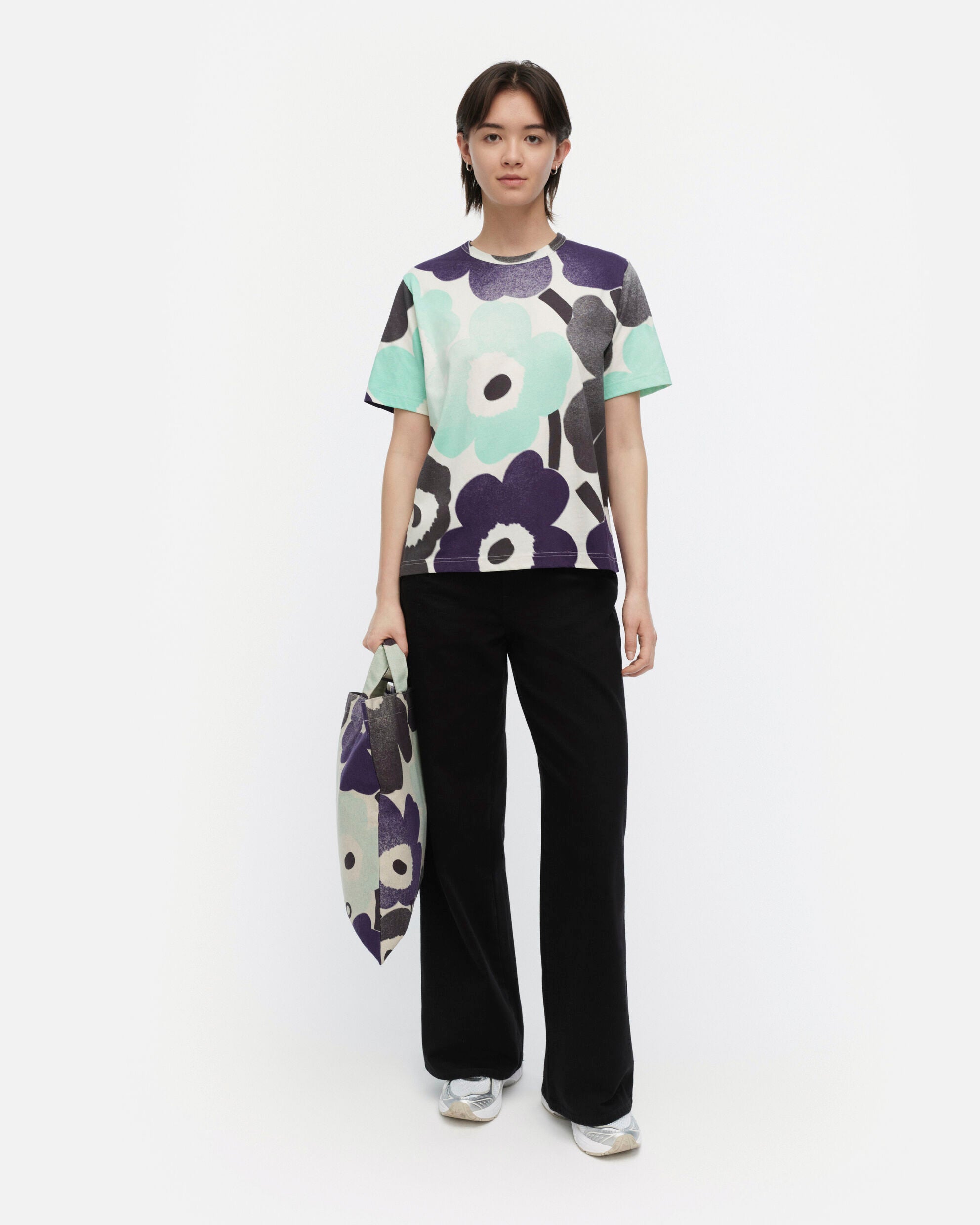 【マリメッコ】Kioski Ae Erna Unikko Tシャツ 52259594827