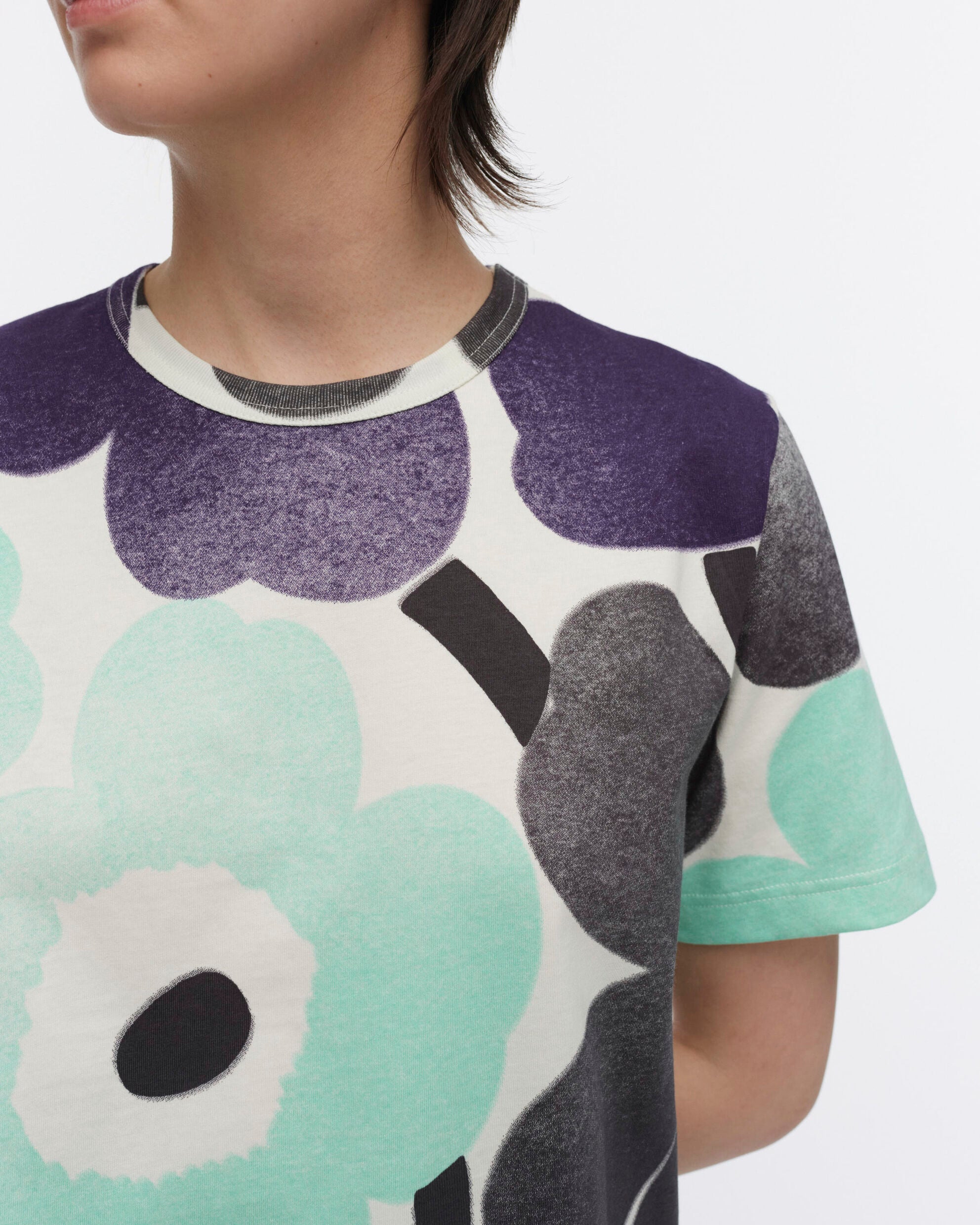 【マリメッコ】Kioski Ae Erna Unikko Tシャツ 52259594827