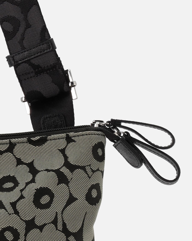 【マリメッコ】日本限定 Allday Bucket Unikko ショルダーバッグ　52249293321