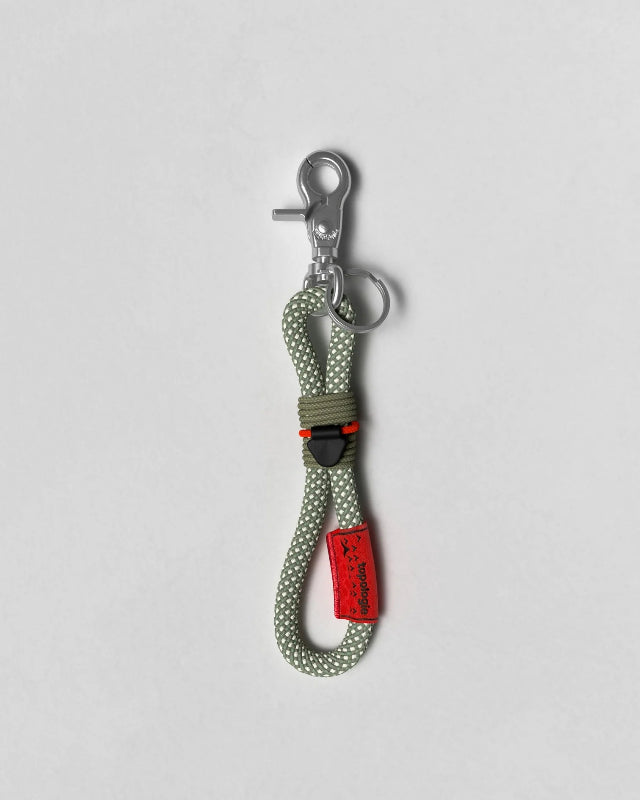 topologie / 8.0mm Loop Key Holder  (Sage Lattice)