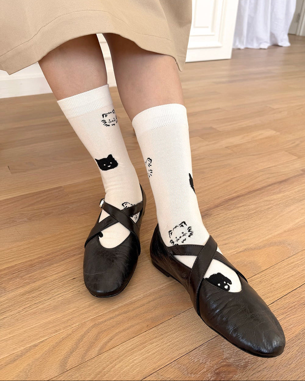 【バーンストア】Bonjour March / cookie and cream  socks