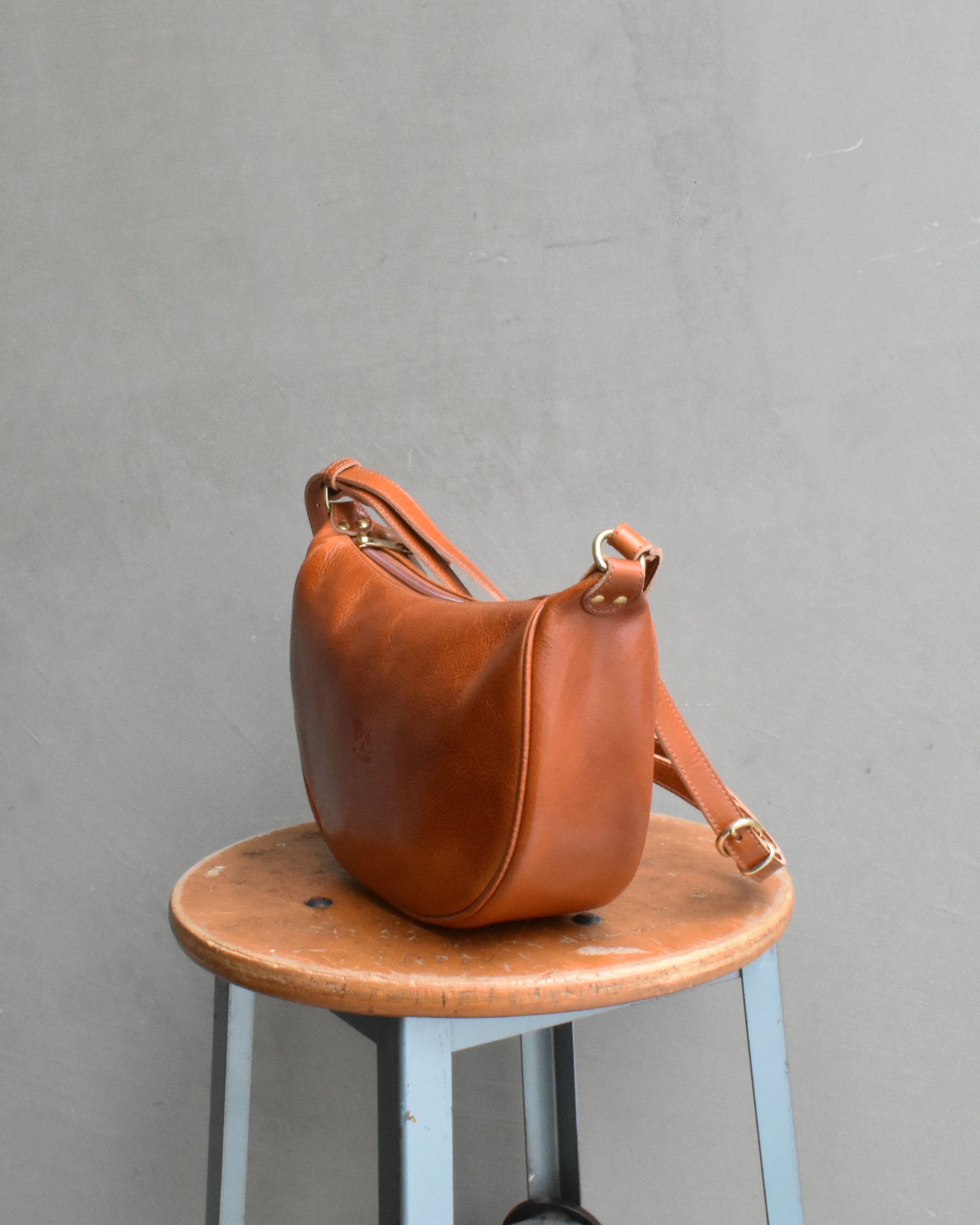 【イルビゾンテ】アンティークレザー ショルダーバッグ 54252308211