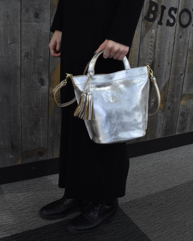 【イルビゾンテ】ショルダーバッグ 54252308310