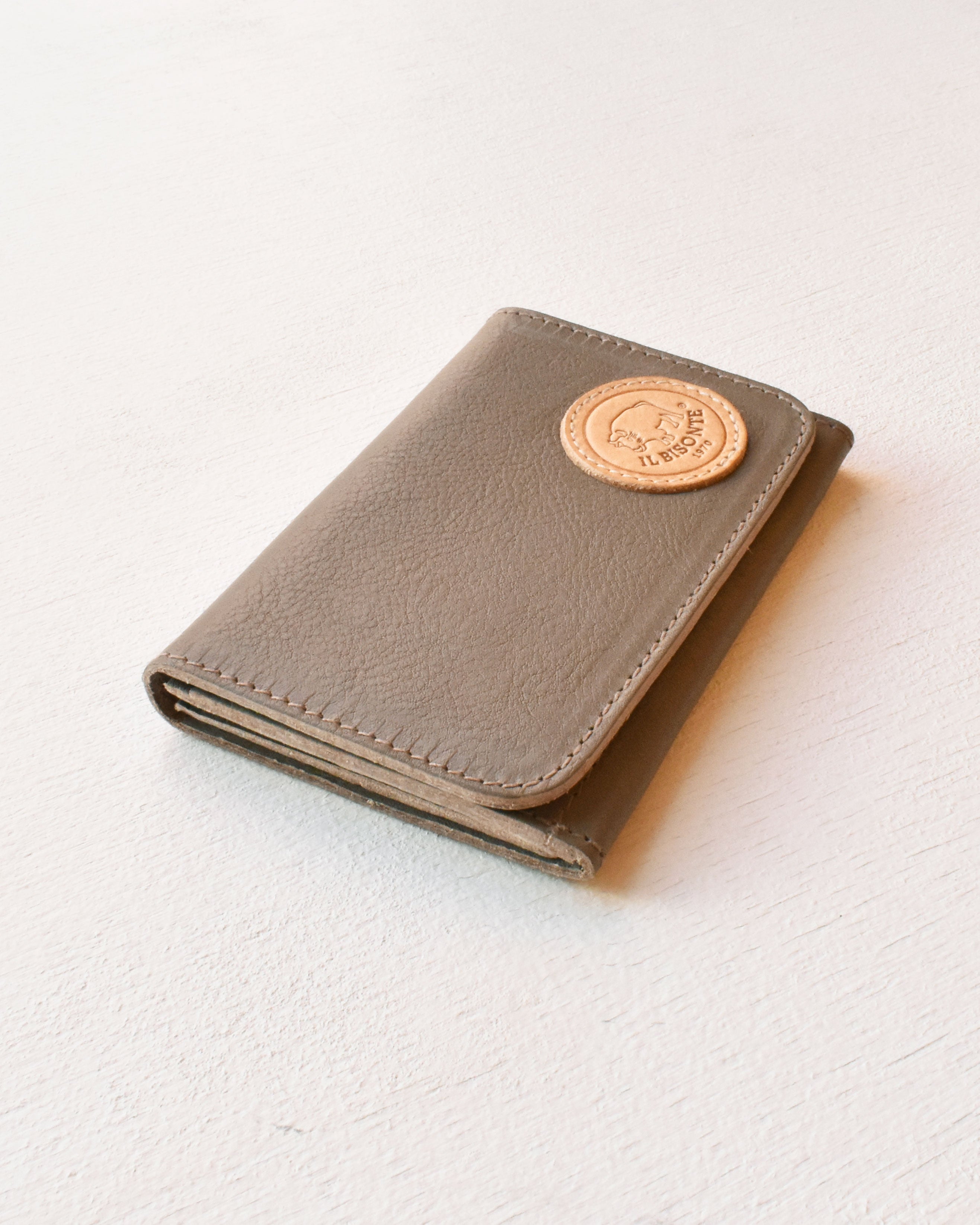 【イルビゾンテ】オールド ロゴ パッチ コレクション カードケース　54252310360