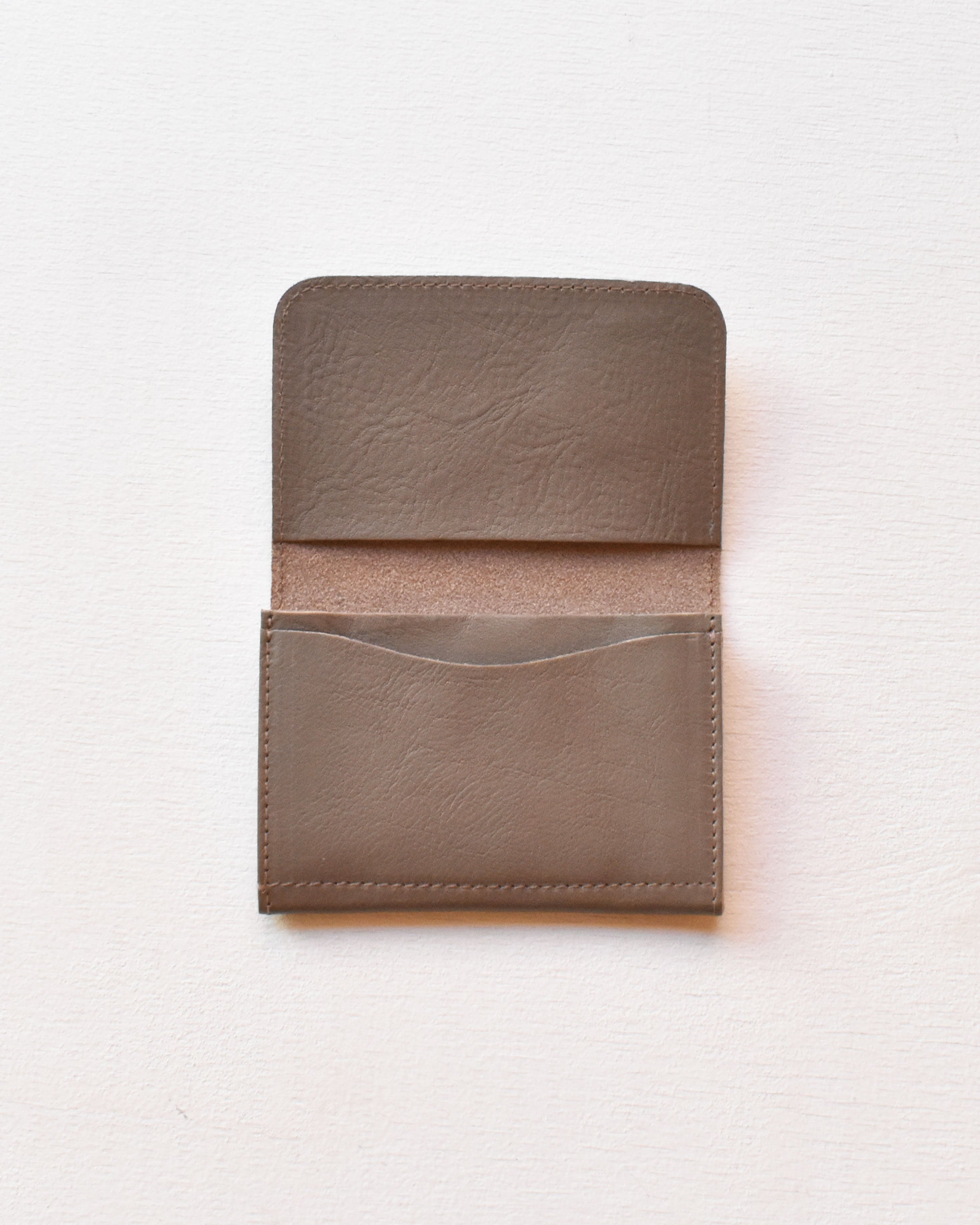 【イルビゾンテ】オールド ロゴ パッチ コレクション カードケース　54252310360