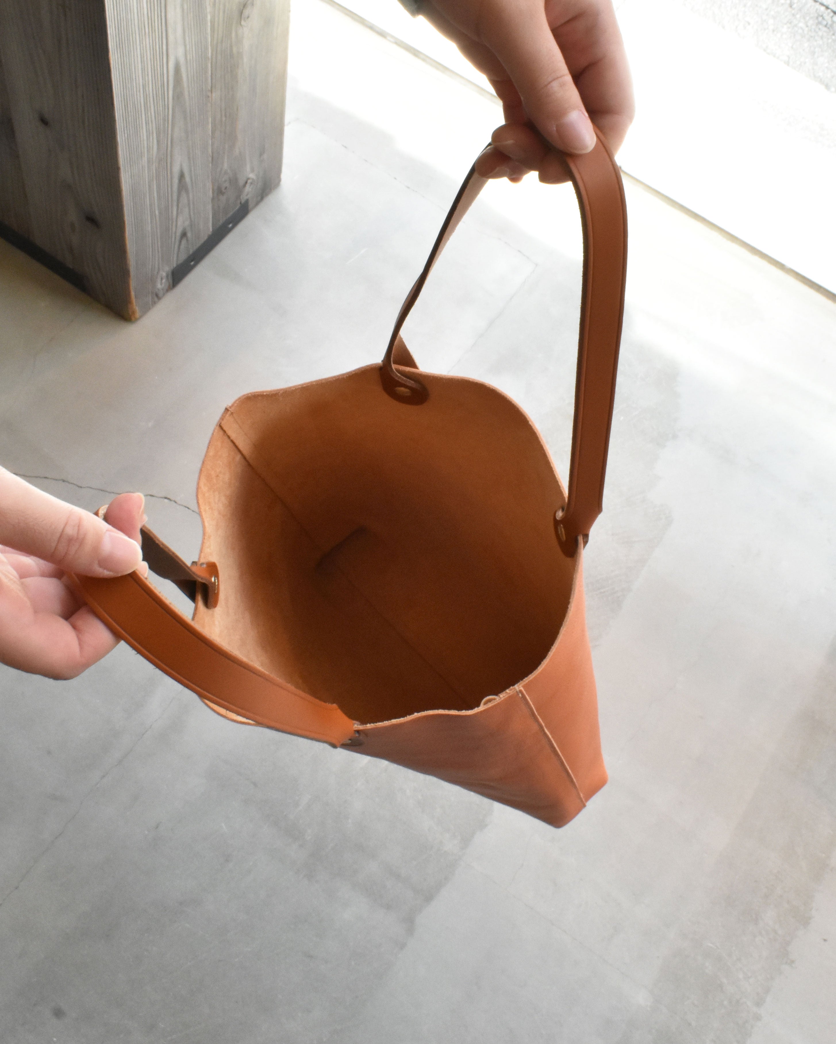 【イルビゾンテ】トートバッグ　54252307314