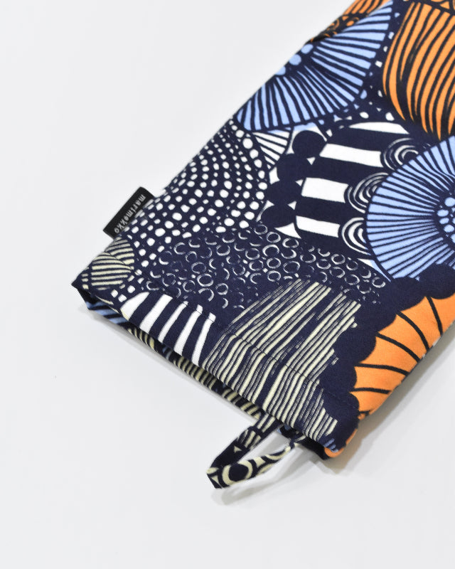 marimekkoマリメッコ　ブラック ミトン Sサイズ　手袋 マリメッコ marimekko ミトン 鍋つかみ 手袋 ギフトにぴったり