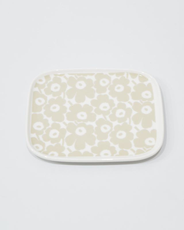 【マリメッコ】Pikkuinen Unikko  プレート 12X15cm　52259475639