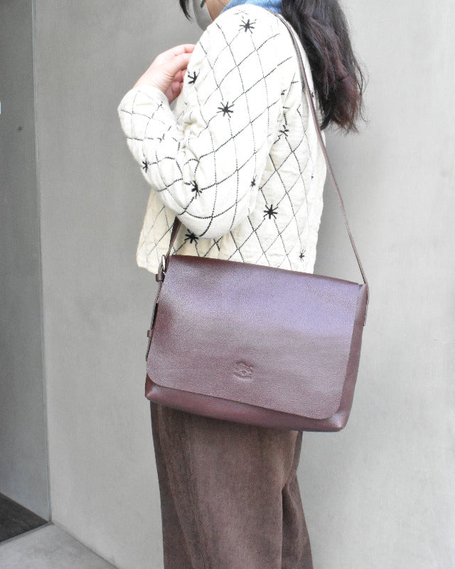 【イルビゾンテ】クロスボディバッグ 54262300210