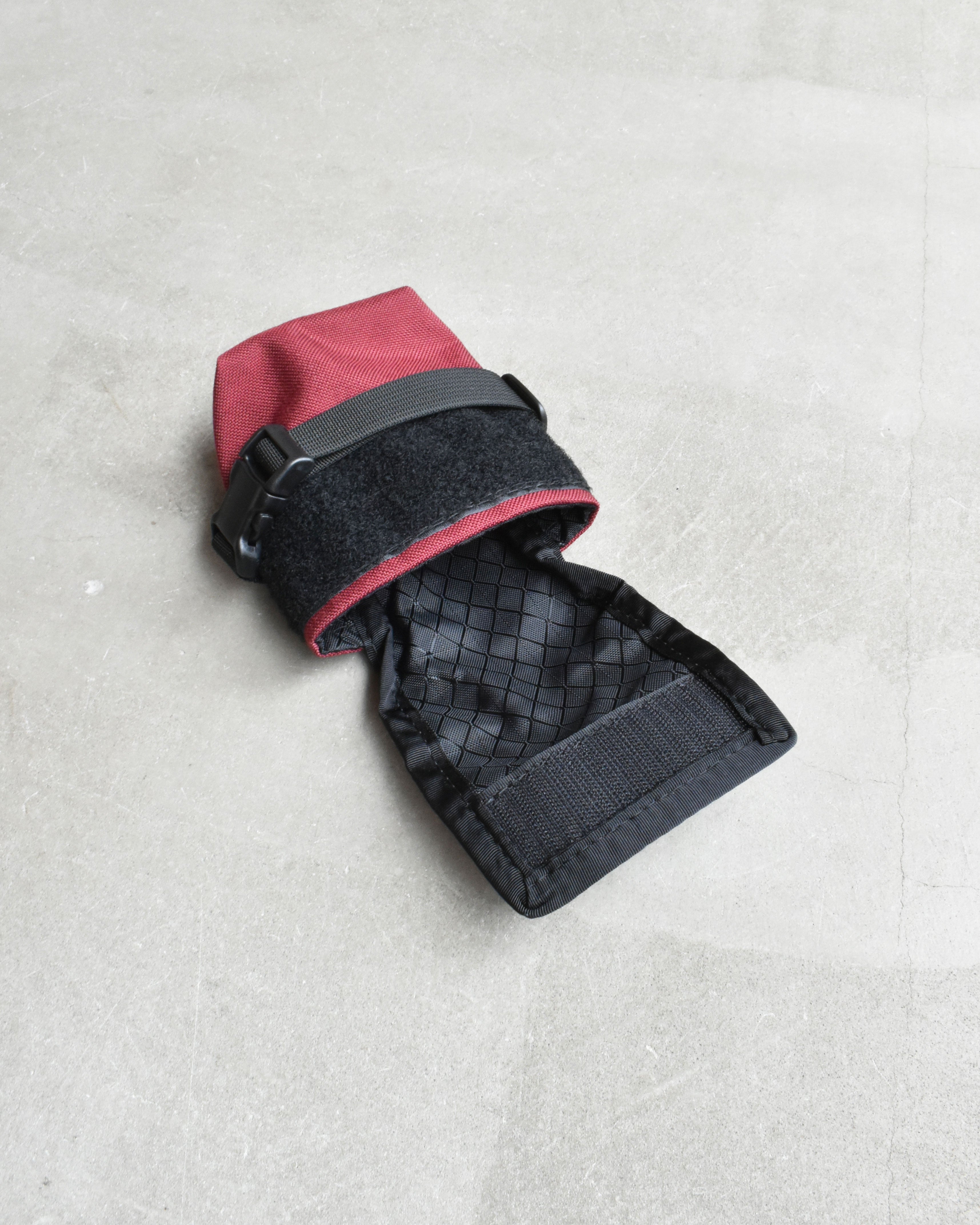 【バーンストア】ROAD RUNNER BAGS / The Drafter Saddle Bag (ドラフターサドルバッグ)