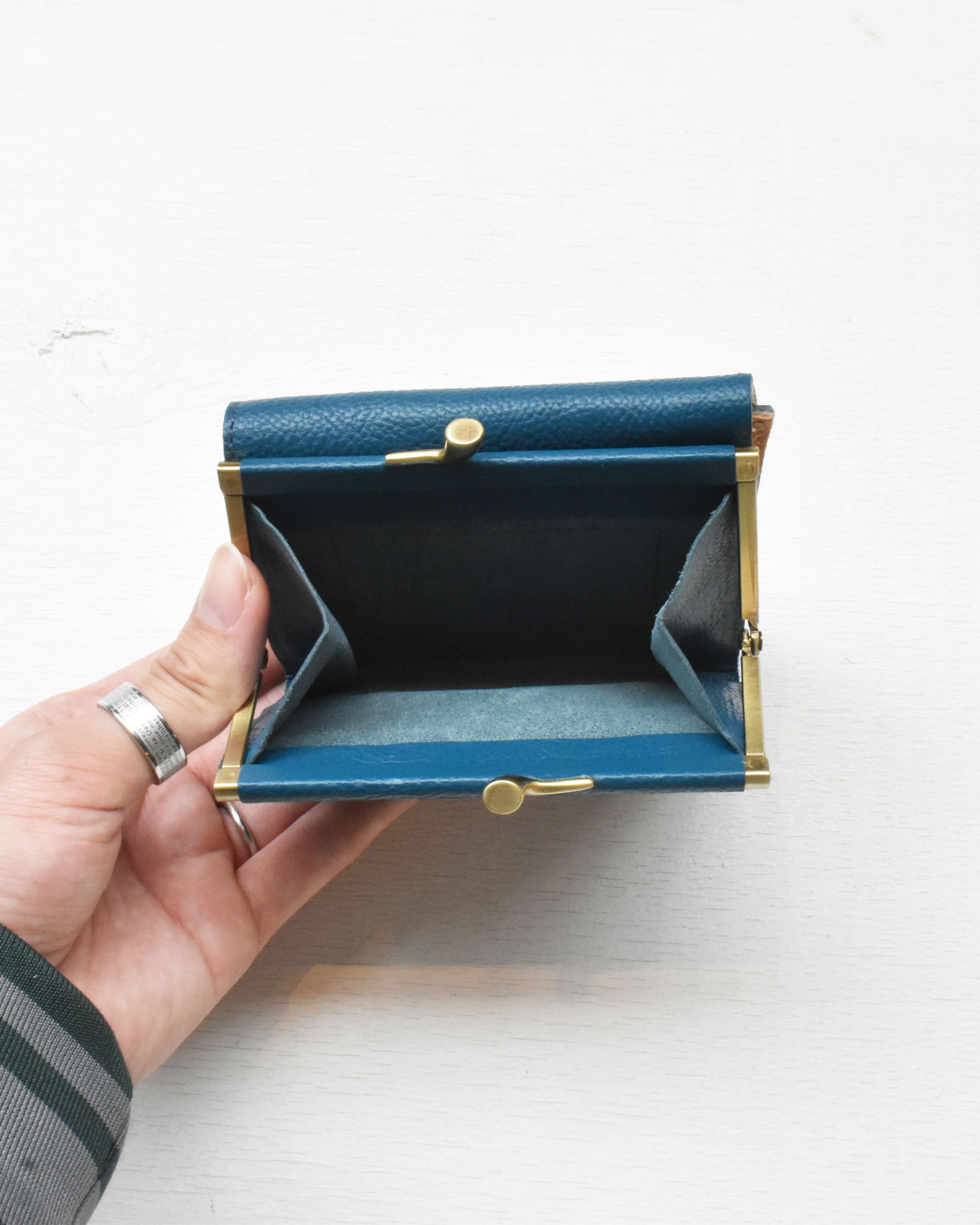 【イルビゾンテ】ヴィンテージ コンビネーションレザー ウォレット 54262307541