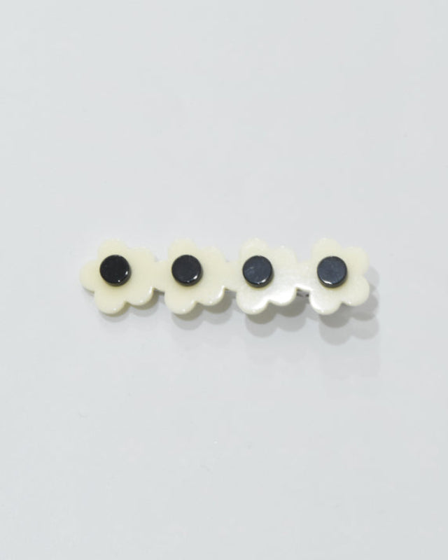 BIB MILK(ビブミルク)  /  4MINI FLOWER CLIP アイボリー 【バーンストア】