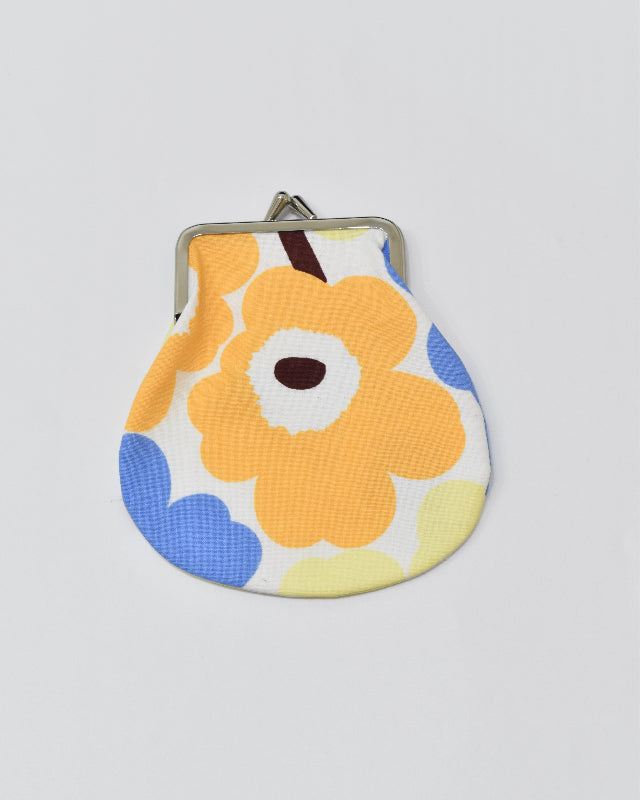 【マリメッコ】日本限定 Pieni Kukkaro Mini Unikko がま口ポーチ 52259474794