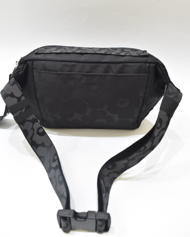 【マリメッコ】Sling Bag M Unikko ショルダーバッグ 52259294617