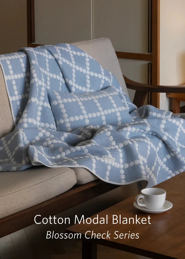 WARMGREY TAIL(ウォームグレーテール）/  BLOSSOM CHECK COTTON MODAL BLANKET - BLUE【バーンストア】