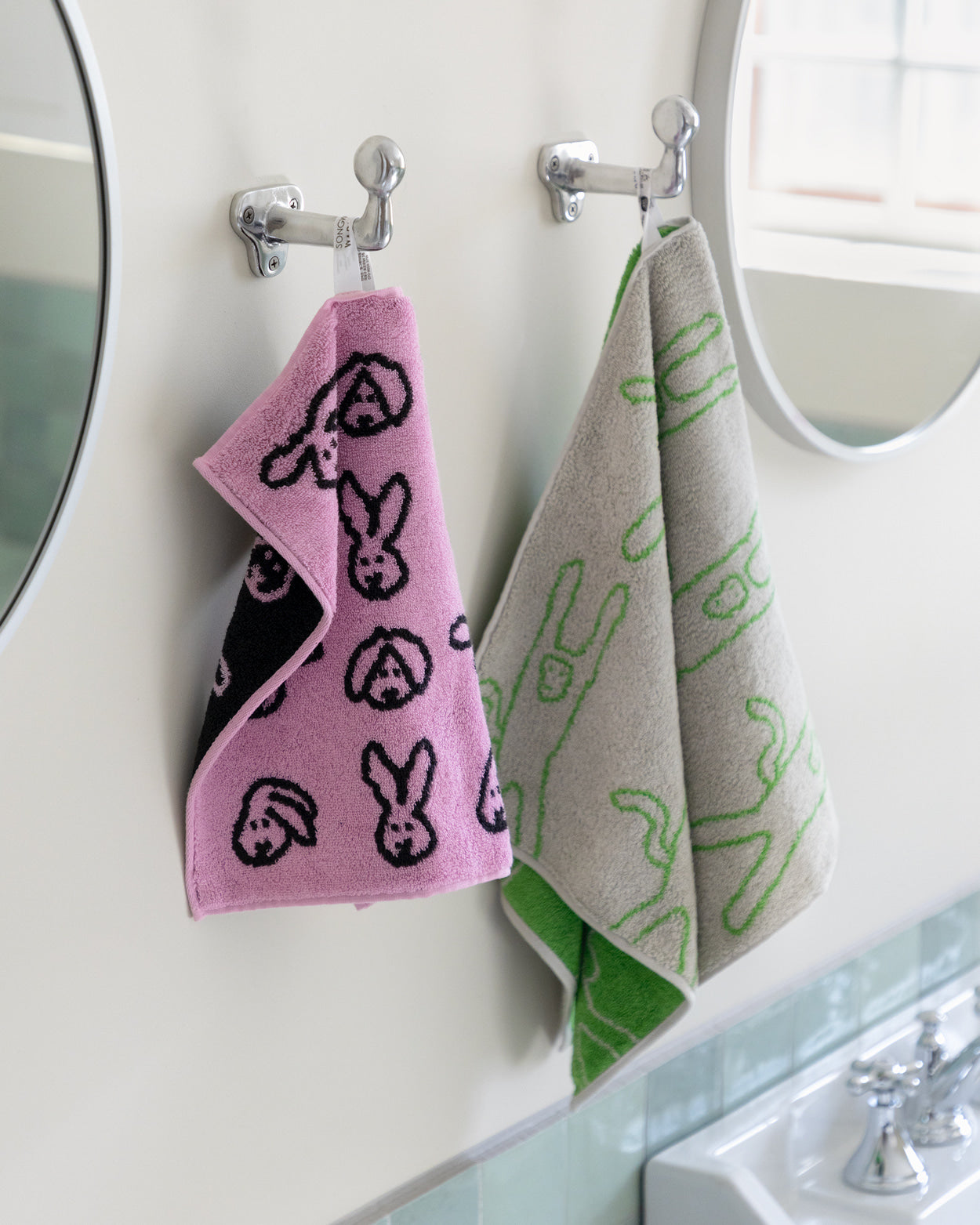 【バーンストア】WARMGREY TAIL / MONKEY FACE TOWEL - GREEN ON GREY