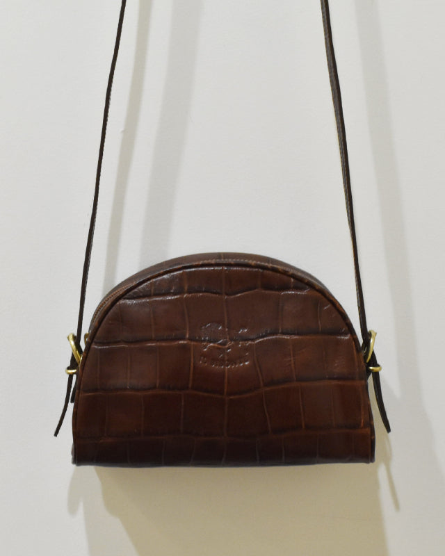 【イルビゾンテ】クロコエンボスドレザー クロスボディバッグ 54202307611