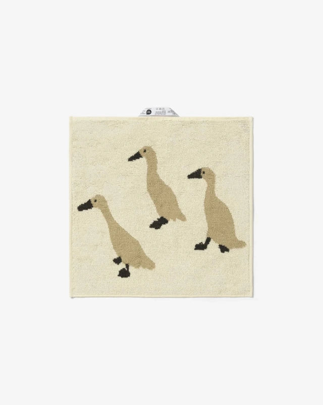 WARMGREY TAIL(ウォームグレーテール）/ INDIAN RUNNER DUCKS HAND TOWEL【バーンストア】