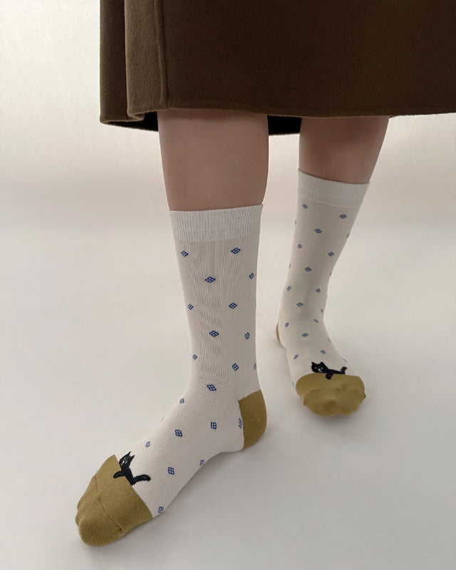 【バーンストア】Bonjour March / Lazy cat socks