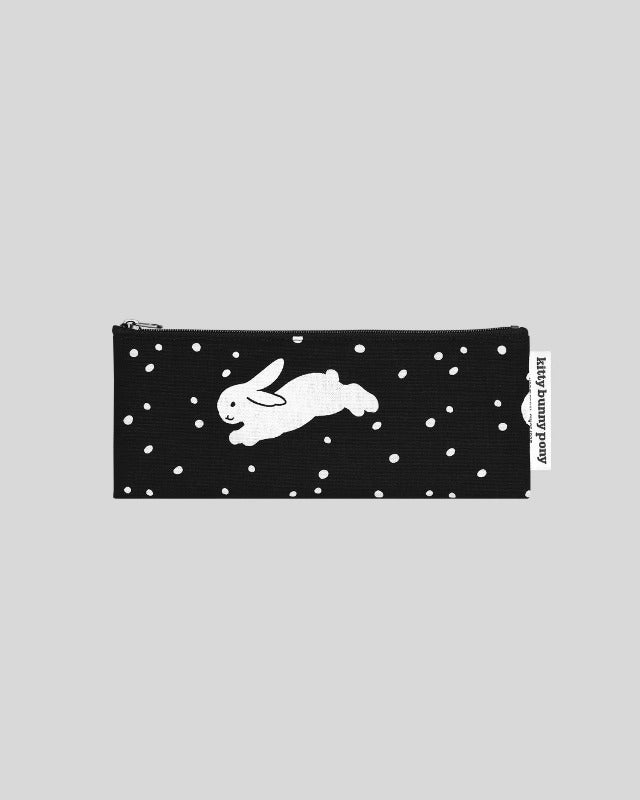 kitty bunny pony(キティーバニーポニー）/ Snow Bunnies Half Pouch【バーンストア】