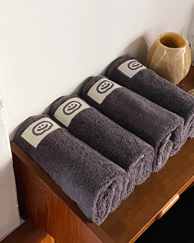 【バーンストア】ooowl /  TOWEL LOVE CHARCOAL