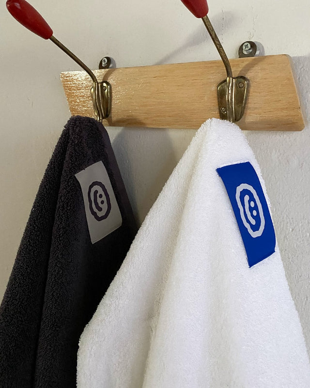 【バーンストア】ooowl /  TOWEL LOVE WHITE