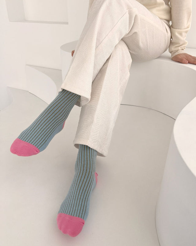 【バーンストア】Bonjour March /　Triple rib socks Blue